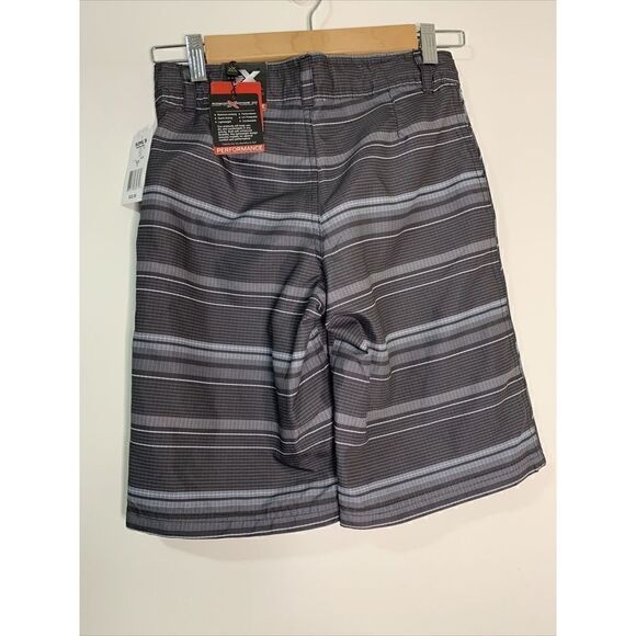 ZeroXposur Size Small 8 Boys Performance Shorts Black  Adjustable Waist M58471 - Picture 2 of 3